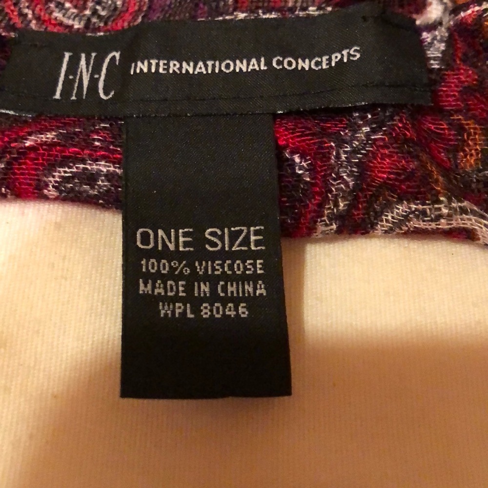 INC lightweight paisley scarf - Picture 5 of 5